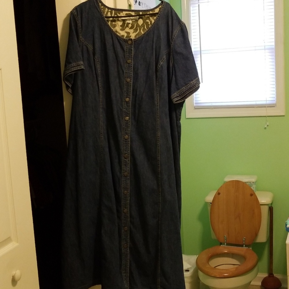 Women dress